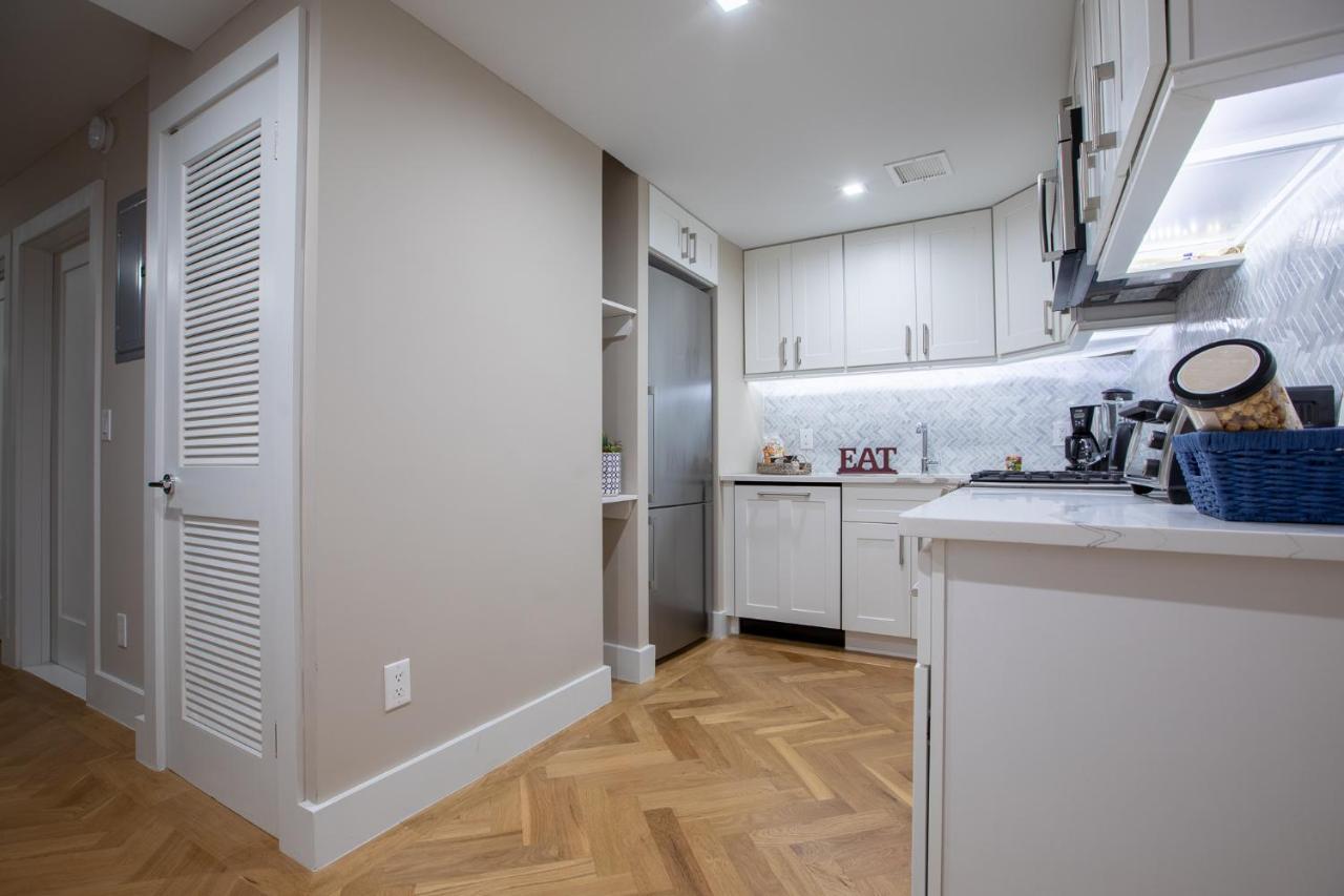 Elegant East Side Apartment