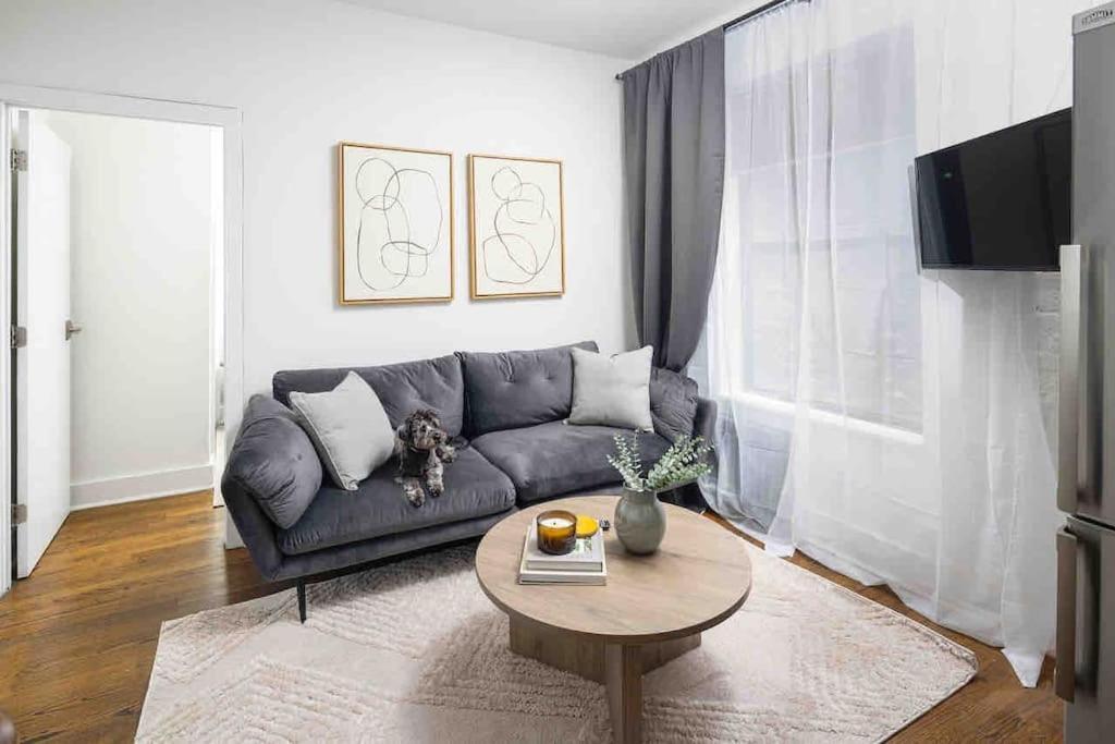 Beautiful 2bd In East Village Apartment *