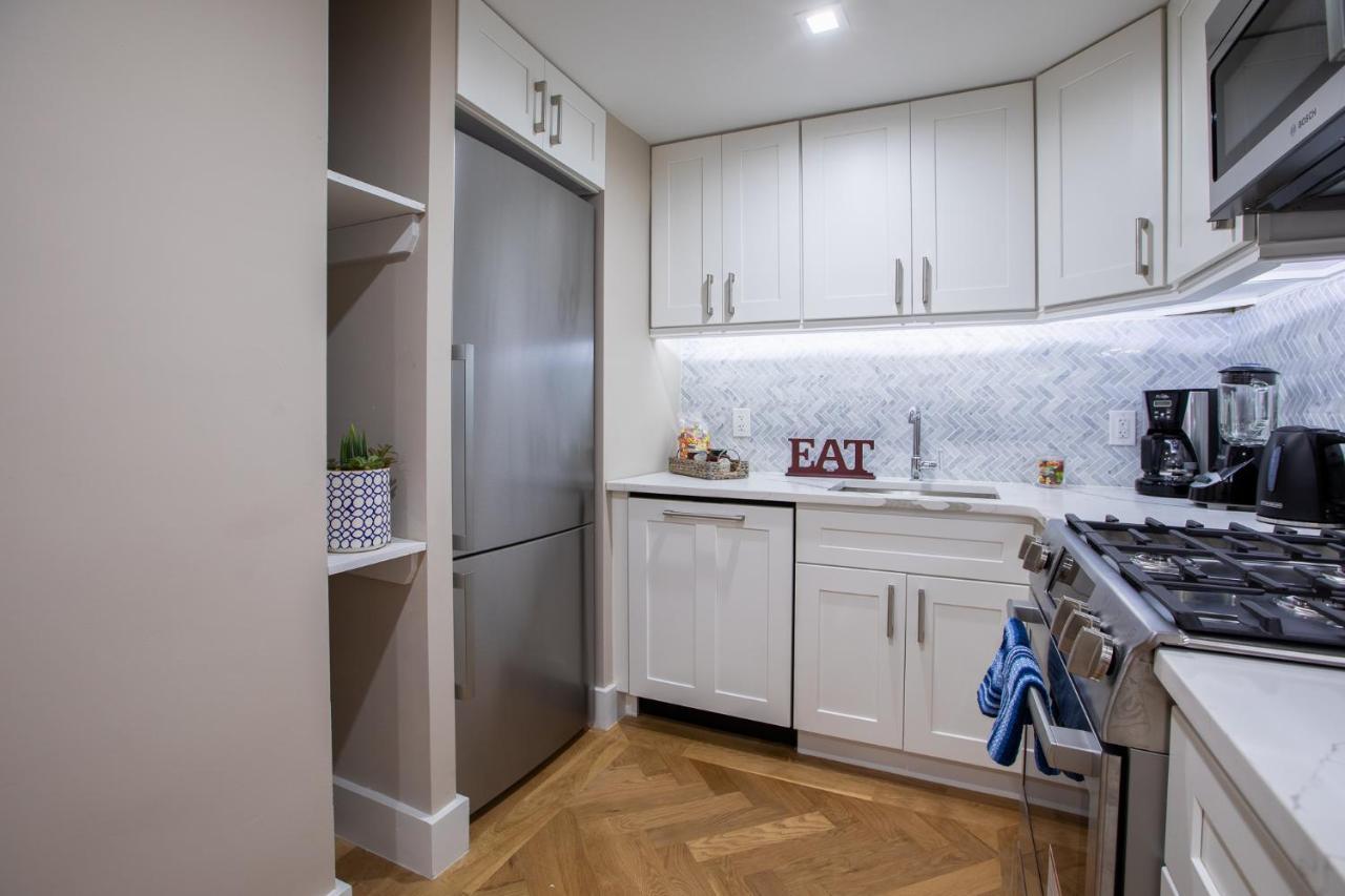 Elegant East Side * New York