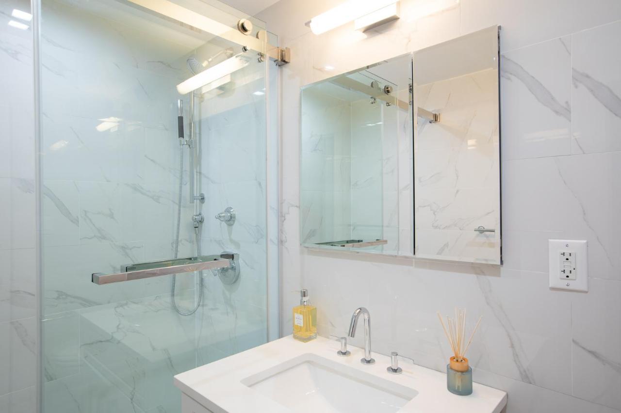 Apartment Elegant East Side New York