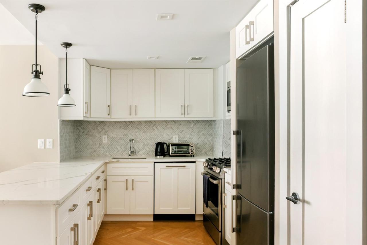 Apartment Elegant East Side New York