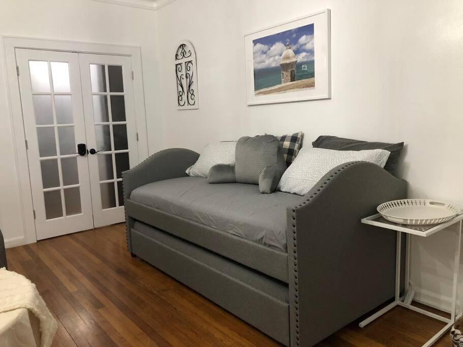 Apartment Private In Townhouse W Shared Baths Qn Bed 1-3ppl New York