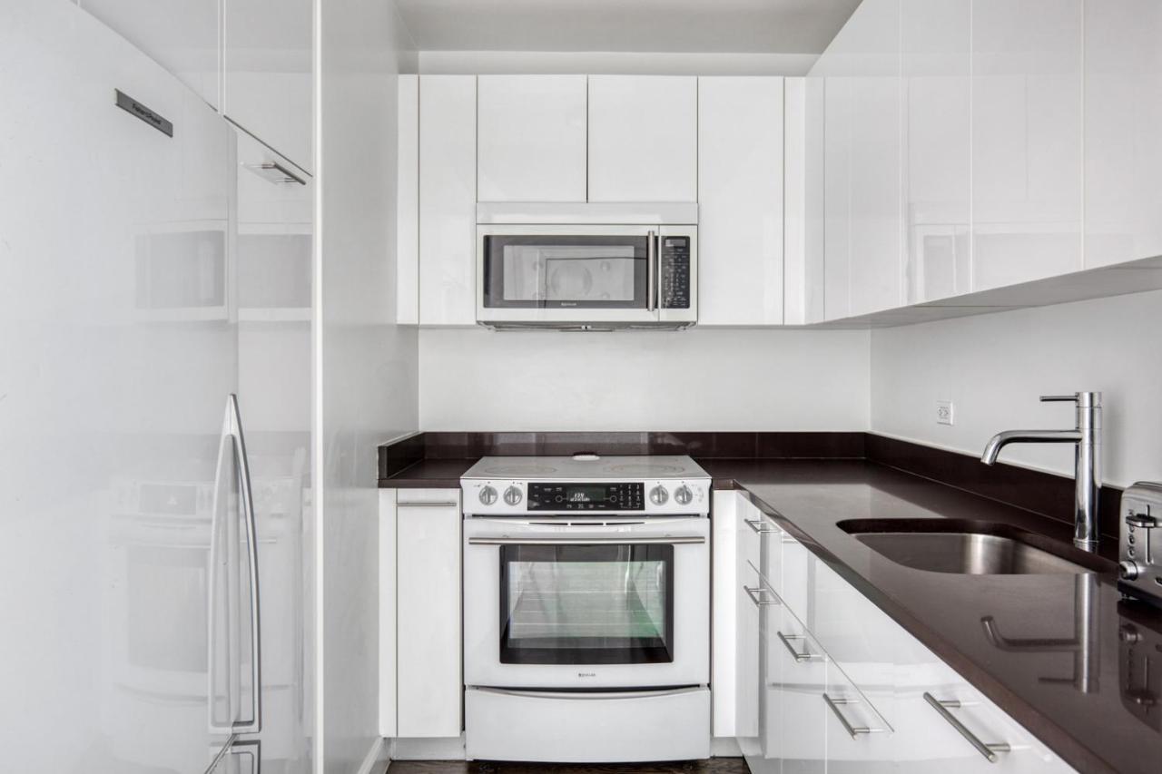 Uws 2br W Elevator Dm Gym Nr Park Nyc-662 *