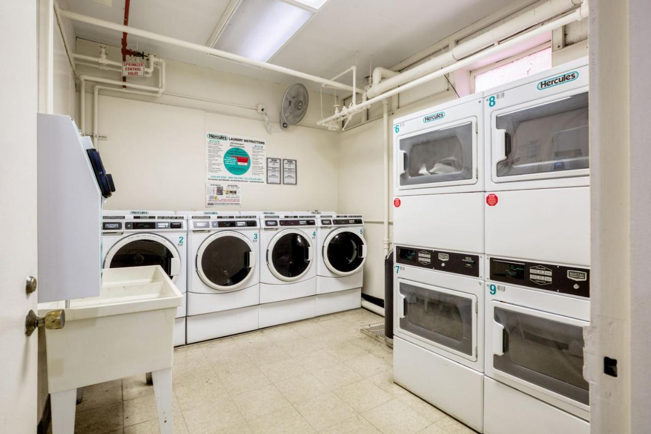 Ues 3br W Balcony Doorman Nr Park Nyc-1192 New York