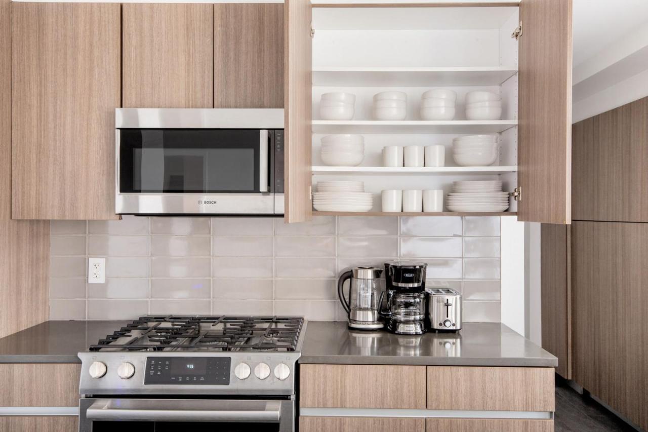 Ues 3br W Balcony Doorman Nr Park Nyc-1192 Apartment *