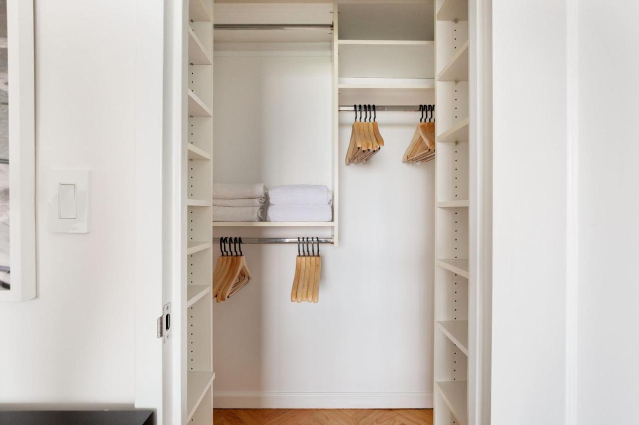 Apartment Ues 3br W Balcony Doorman Nr Park Nyc-1192 New York