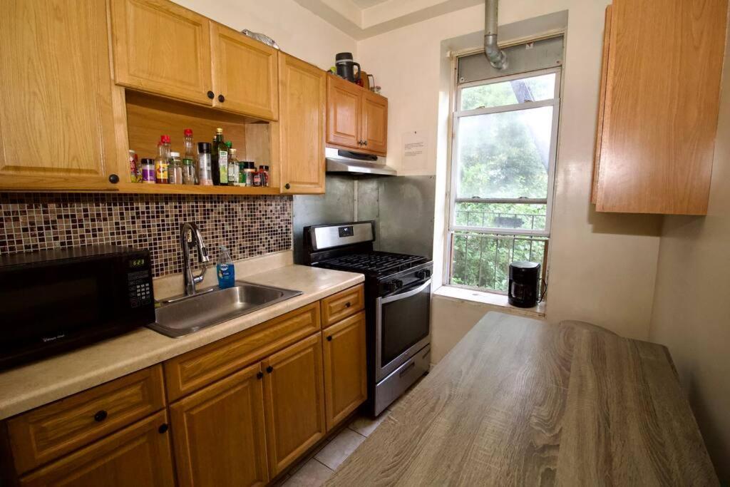 Tuk Ahoy - Emerald 2c With Shared Spaces Apartment *