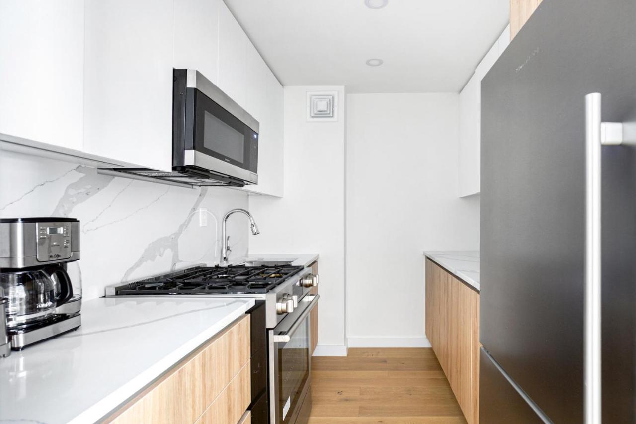 Apartment Midtown E W Elevator Nr Park Nyc-635