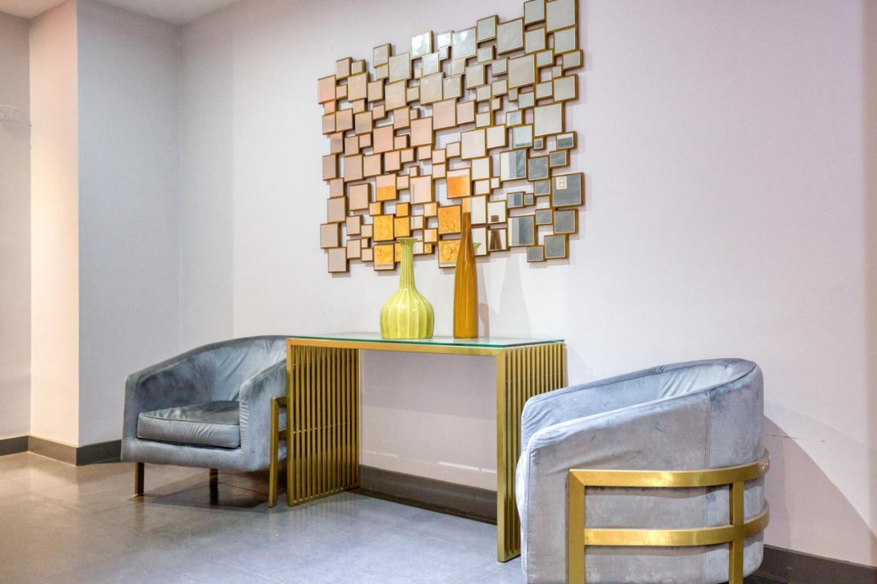 Midtown 2br W Roofdeck Doorman Nr Park Nyc-1247 Apartment *