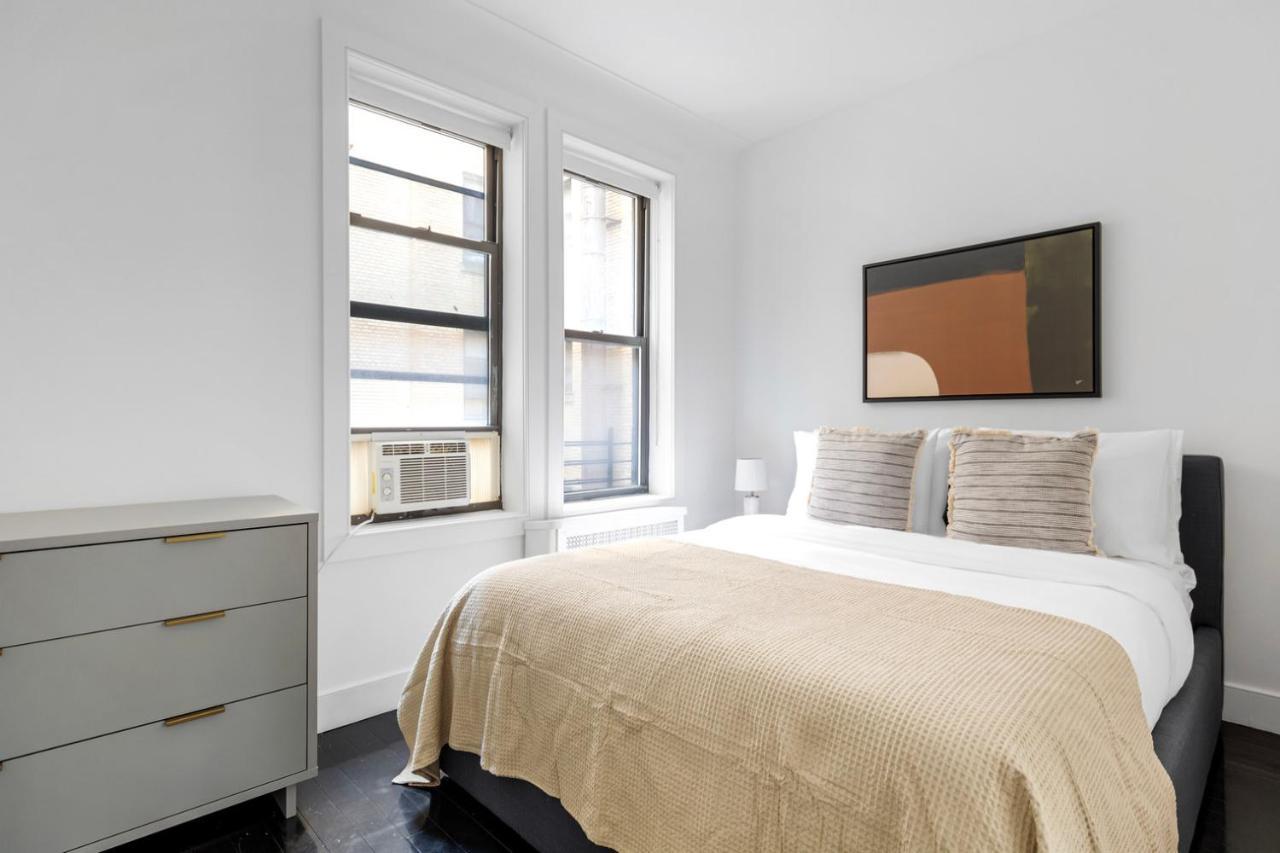 Midtown 2br W Roofdeck Doorman Nr Park Nyc-1247 *