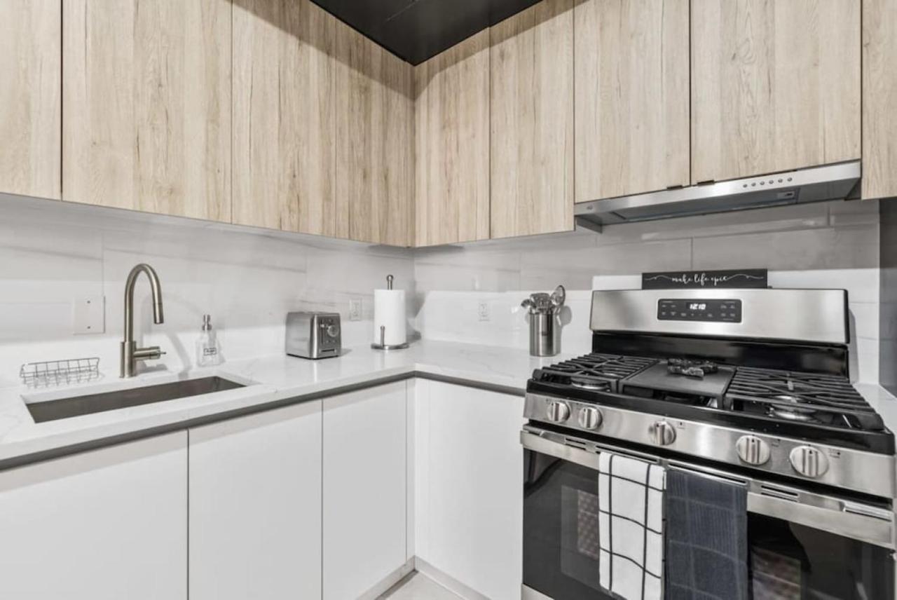 Top Notch 2br Minutes To Central Park *