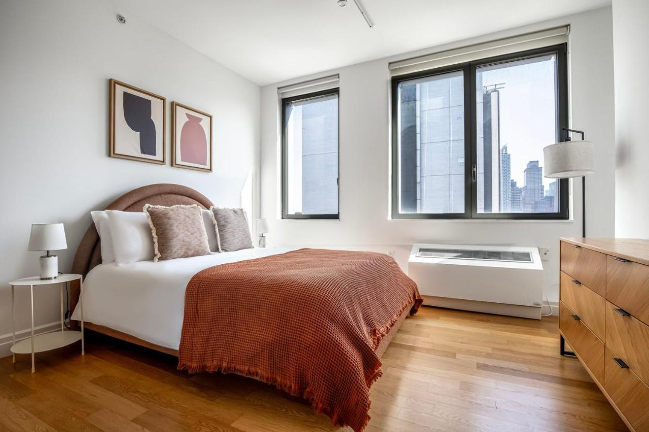 Midtown West 2br W Elevator Wd Nr Park Nyc-1244 * New York