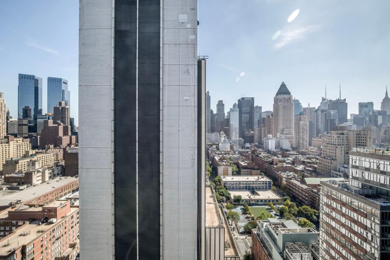 Midtown West 2br W Elevator Wd Nr Park Nyc-1244 *