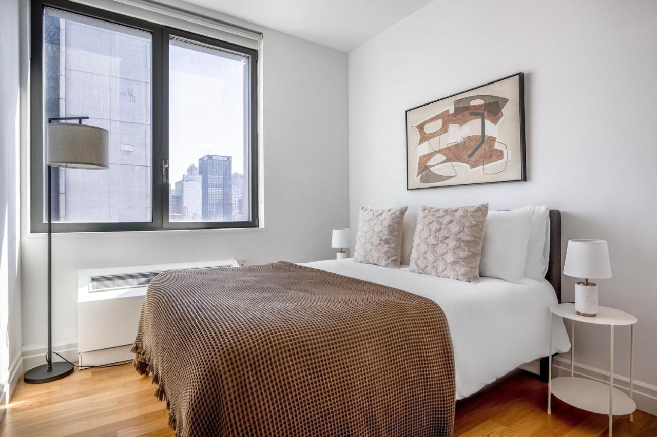 Apartment Midtown West 2br W Elevator Wd Nr Park Nyc-1244