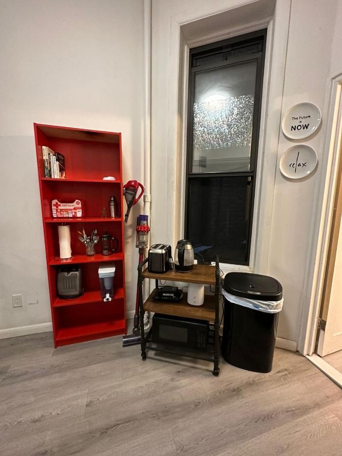 Apartment Holodek Apartments:upper East Side New York