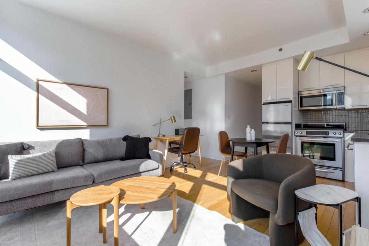 Murray Hill 1br W Gym Nr Empire State Building Nyc-1304 New York