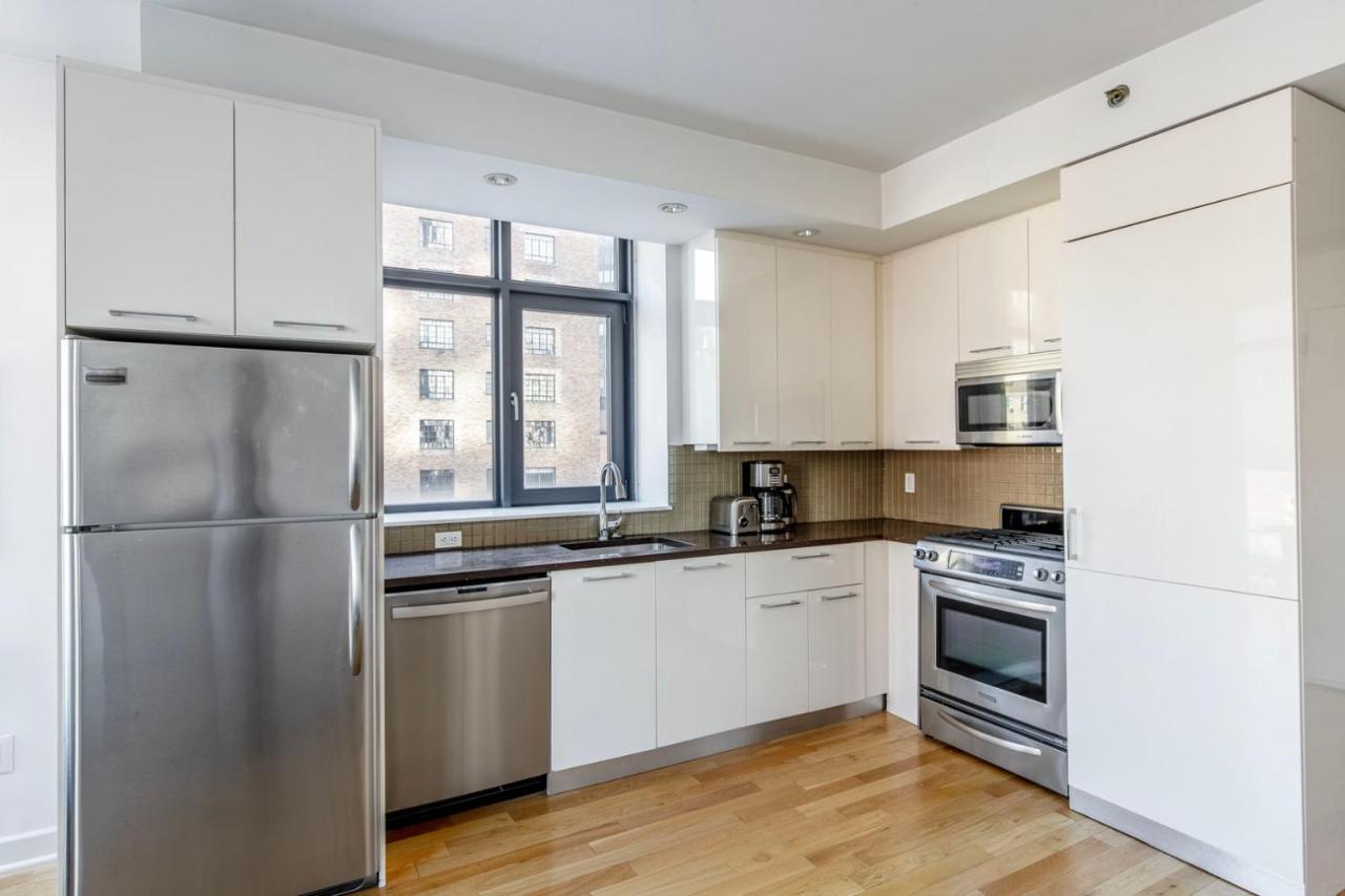 Apartment Murray Hill 1br W Gym Laundry Rooftop Nyc-1305 *
