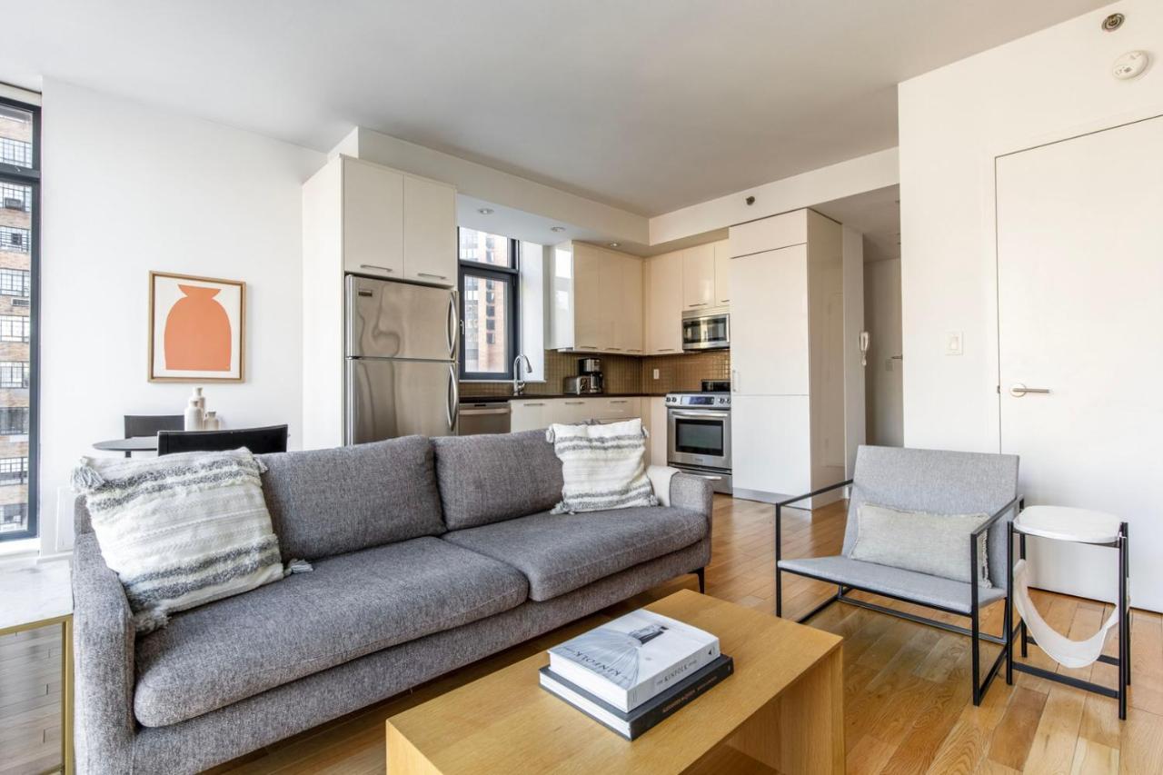 Murray Hill 1br W Gym Laundry Rooftop Nyc-1305 Apartment