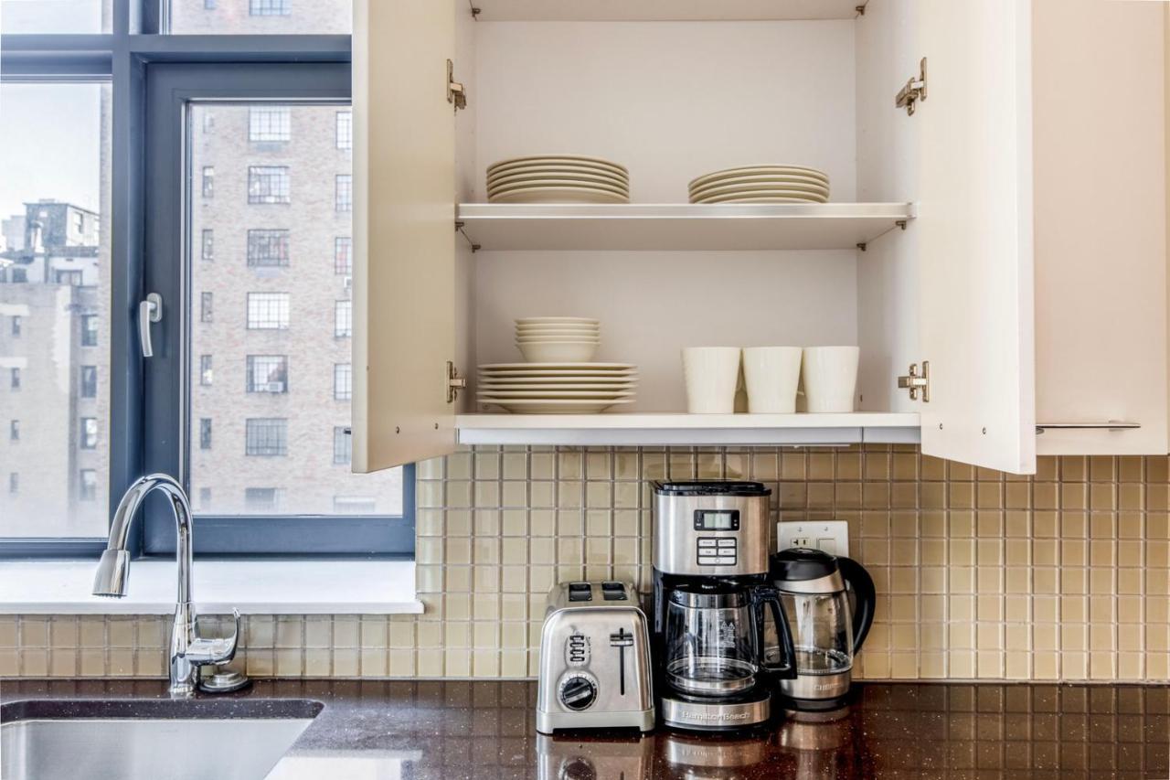 Apartment Murray Hill 1br W Gym Laundry Rooftop Nyc-1305 *