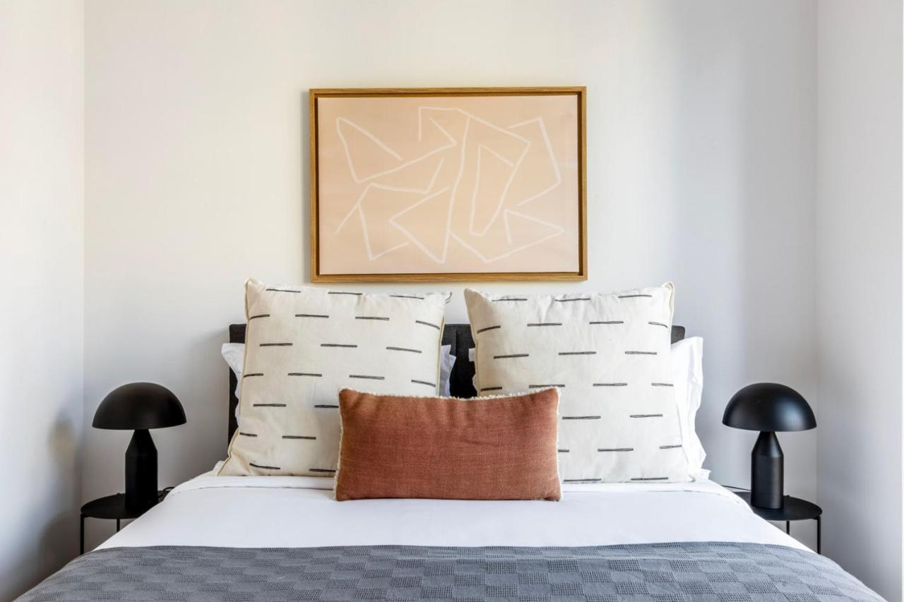 Murray Hill 1br W Gym Laundry Rooftop Nyc-1305 New York