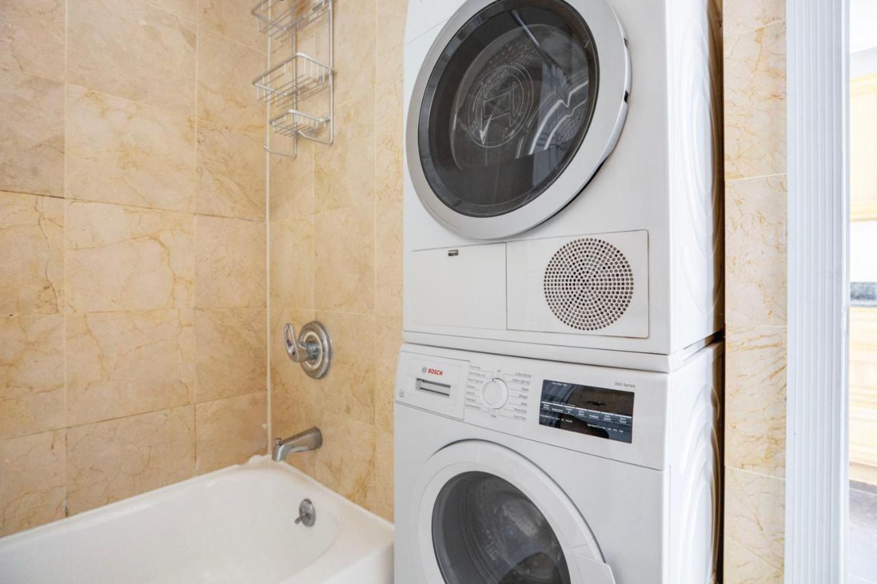 West Village 2br W In-unit Wd Nr Shops Nyc-1256 *