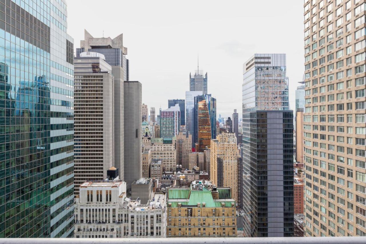 Apartment Midtown 2br W Gym Wd Nr Times Square Nyc-1348