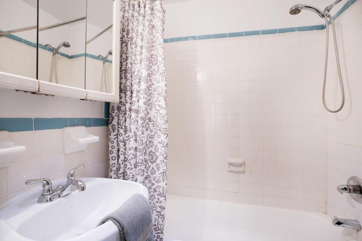 11-4f Prime West Village Designer 1br Apartment