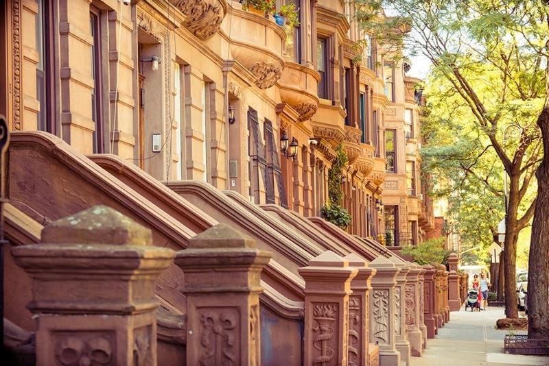 Large In Charming Townhouse * New York
