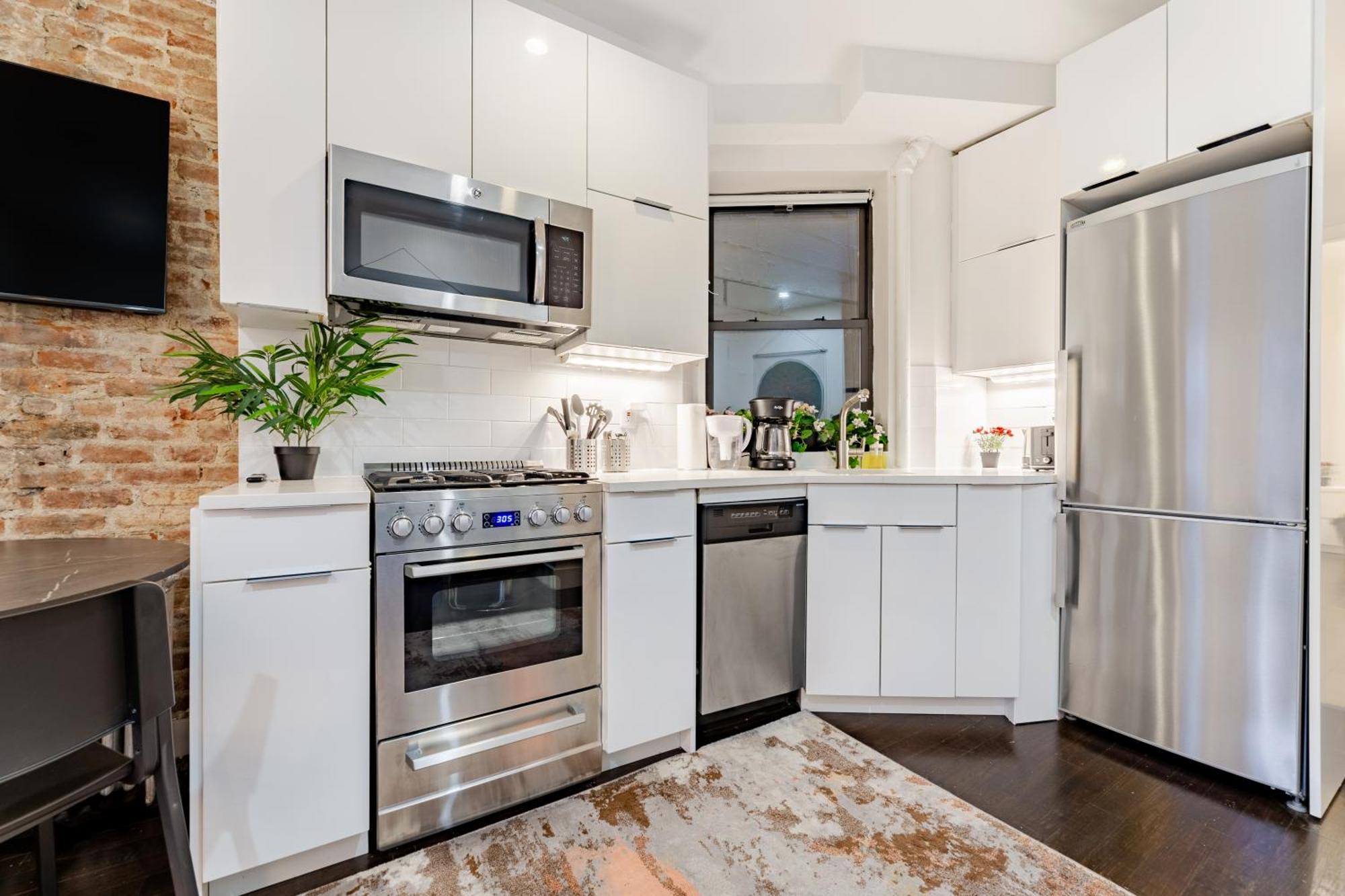 Explore The Authentic Designers 2bd In Hudson Yards * New York
