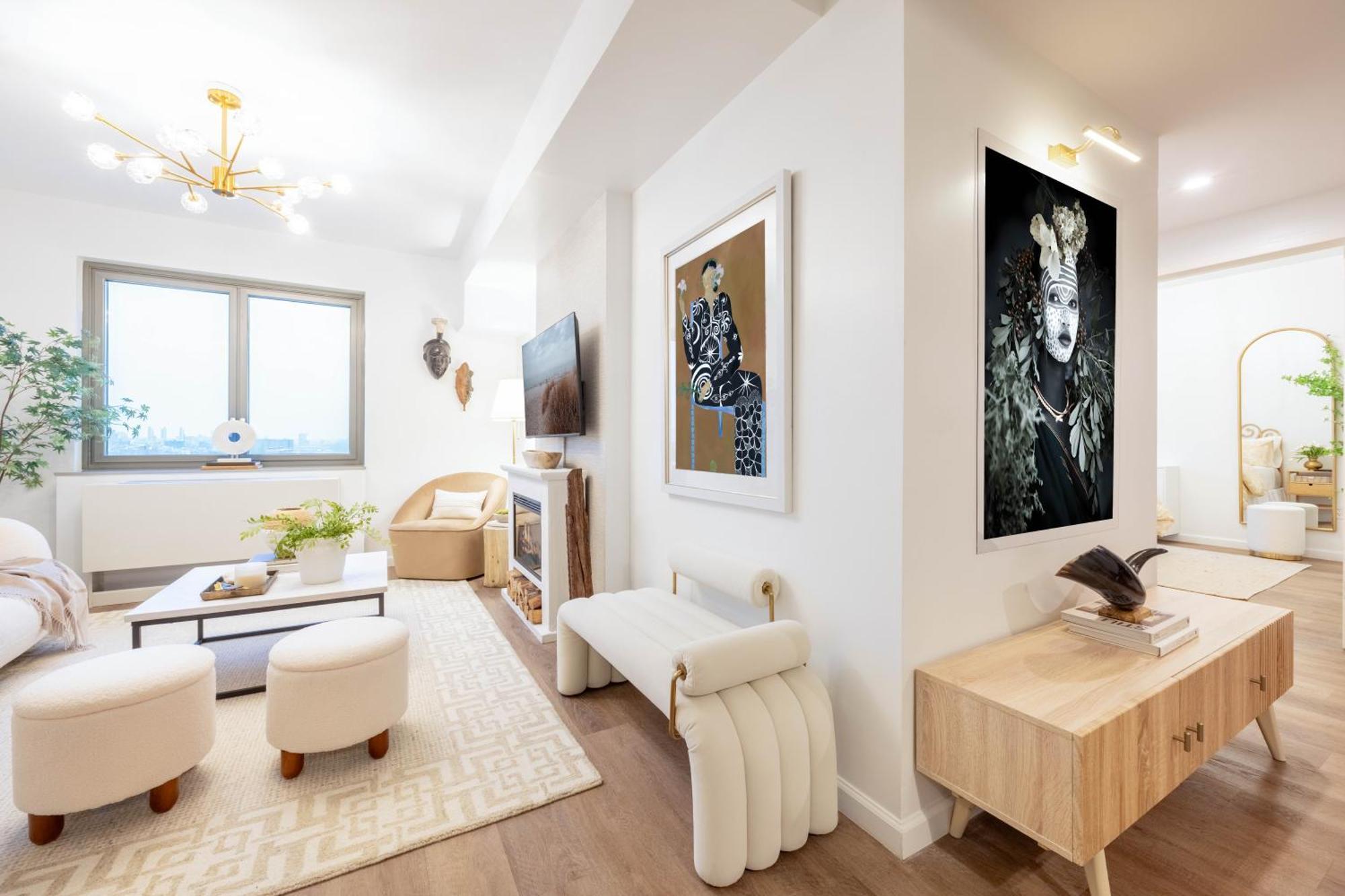 Designer Apt For 6, City Views, Near Times Square! * New York