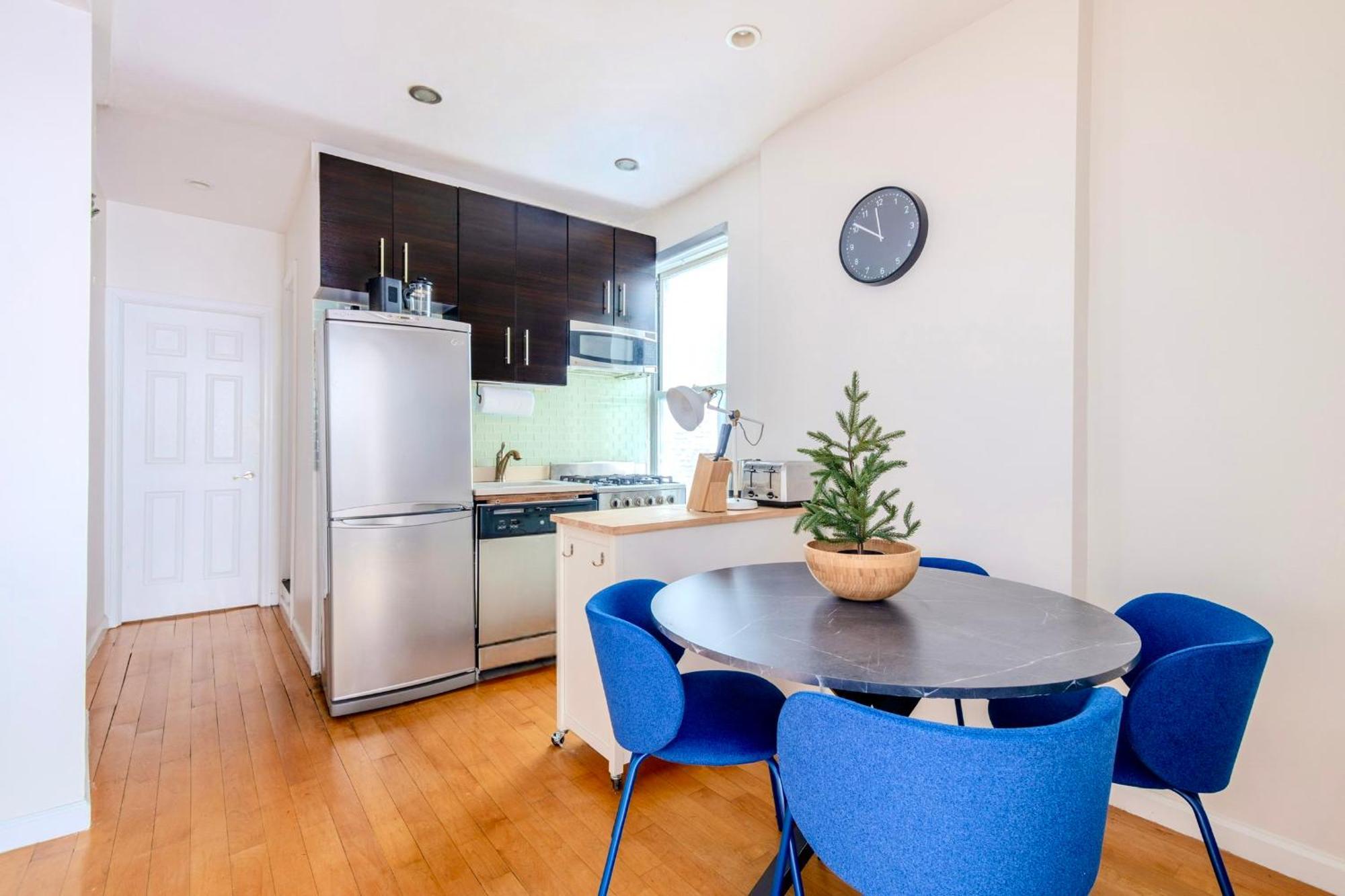 Apartment Brand New 2bd In Lower Manhattan *