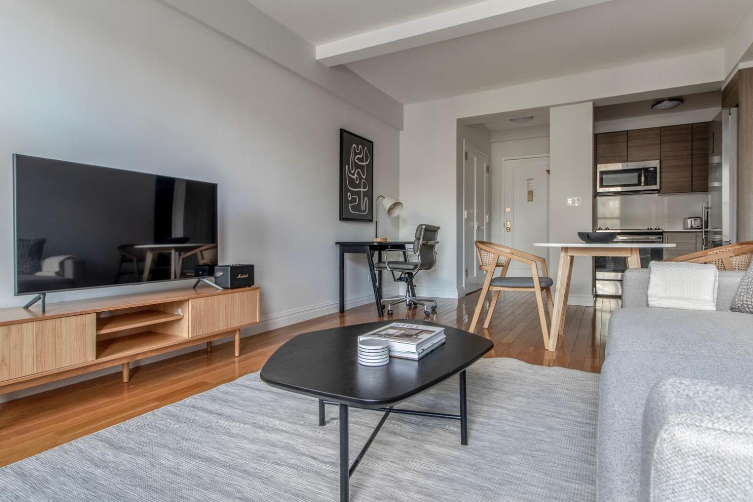 Apartment Uws 1br W Doorman Gym Close To Park Nyc-1390 *