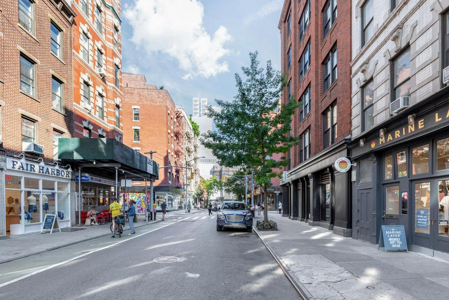 Soho 2br W Balcony Wd Nr Wf Nyc-905 Apartment New York