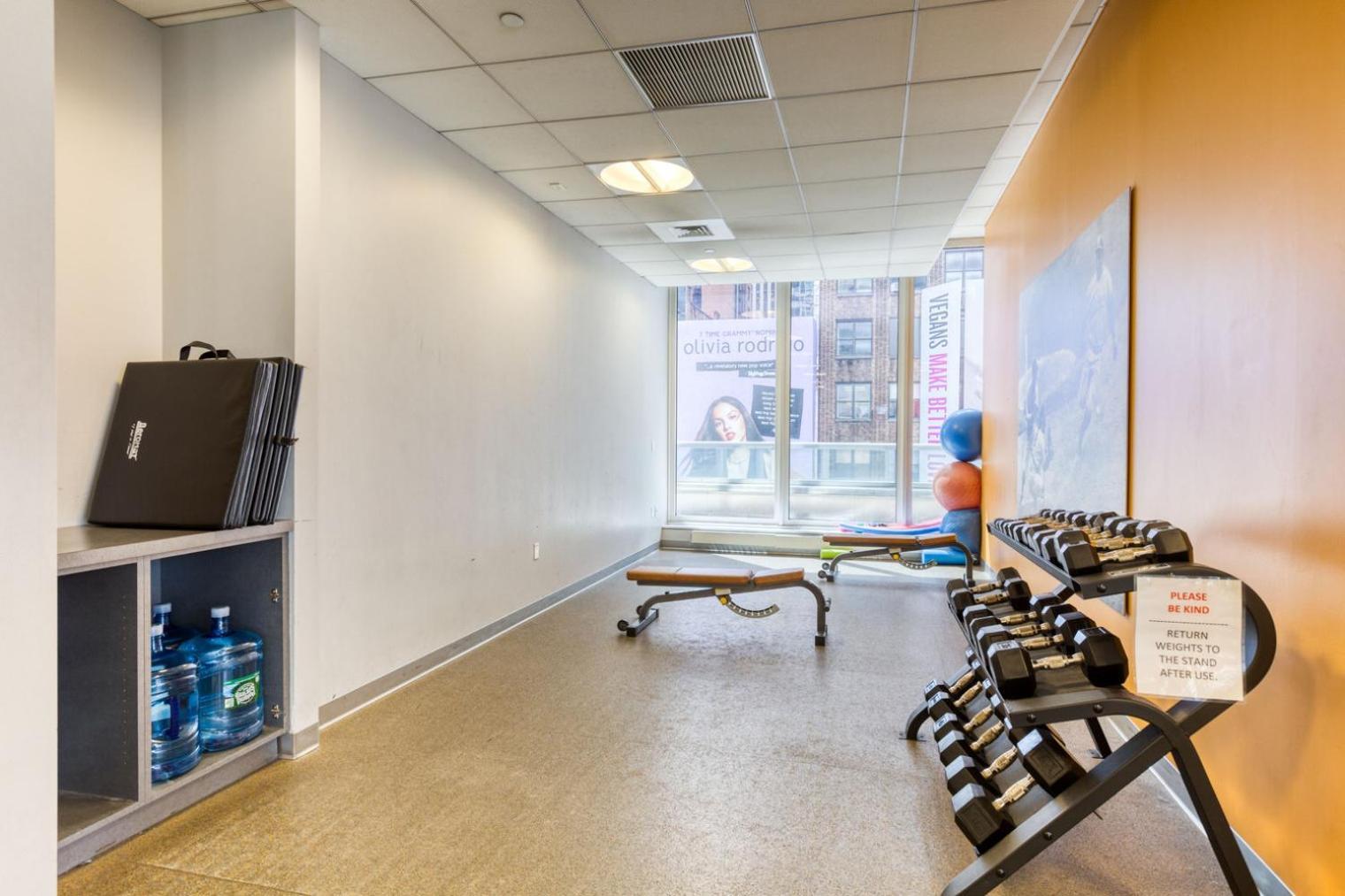 Blueground Midtown Gym Doorman Nr Times Sq Nyc-1446 Apartment New York