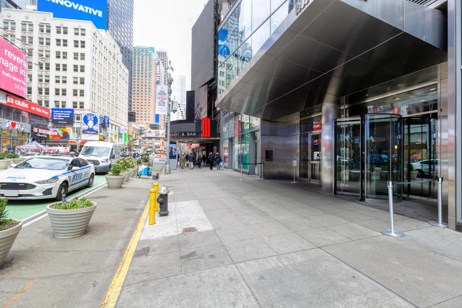Apartment Blueground Midtown Gym Doorman Nr Times Sq Nyc-1446 *