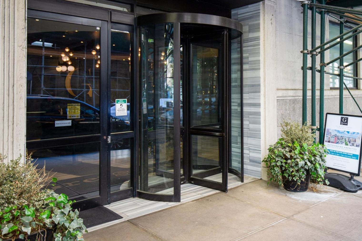 Uws 2br W Elevator Dm Gym Nr Park Nyc-662 *
