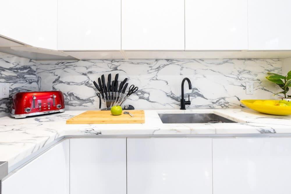 Apartment 13-3 I Brand New 4br 3 Baths Duplex Private Roof Deck New York