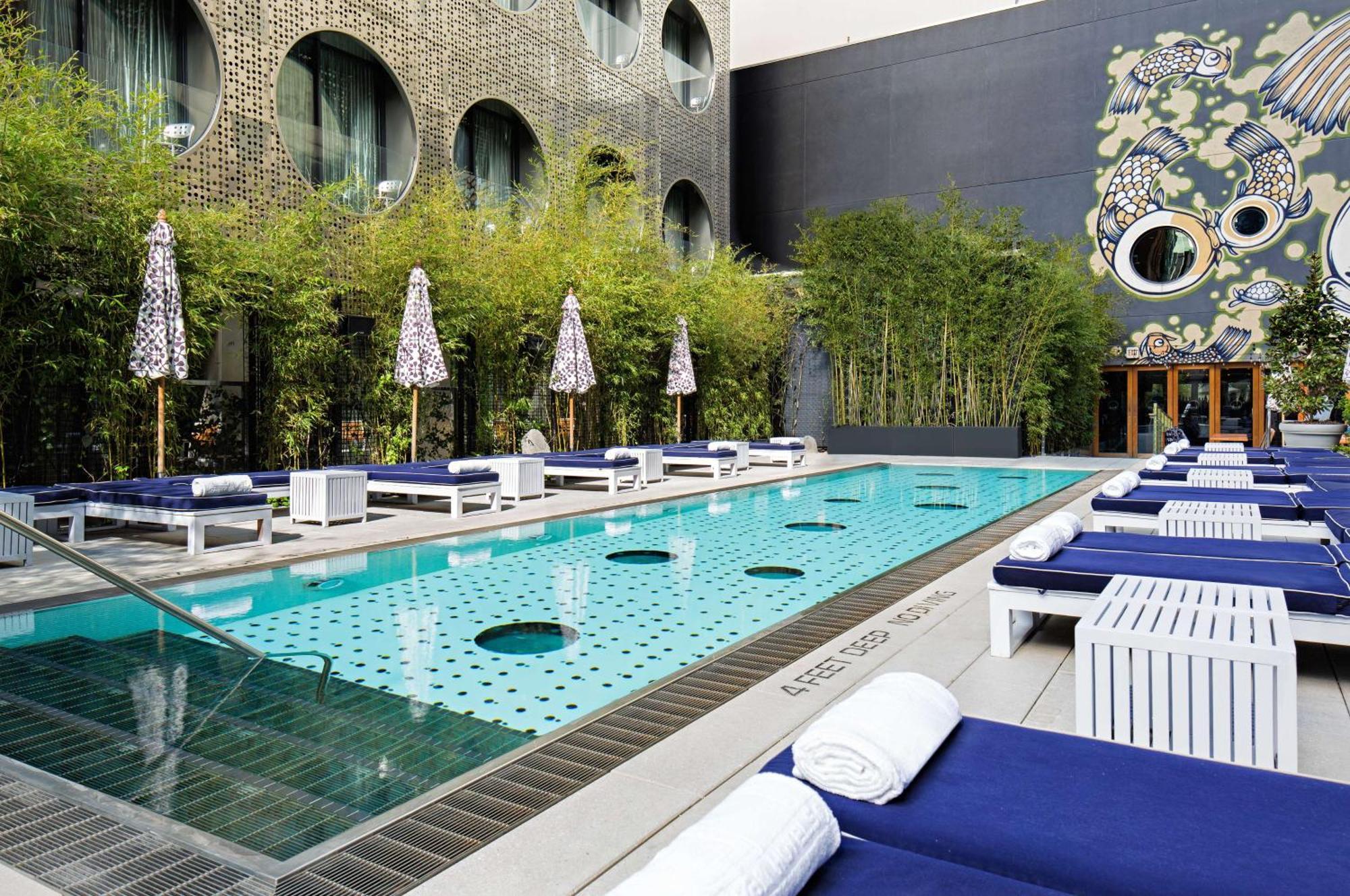 Dream Downtown, By Hyatt 4*