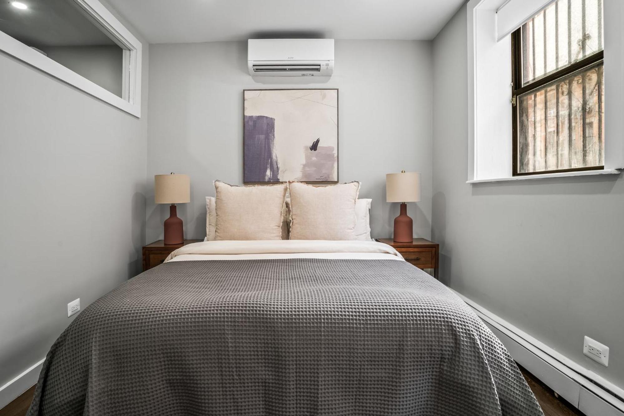 Cozy Corner 2 Bd 1 Bath Apartment New York