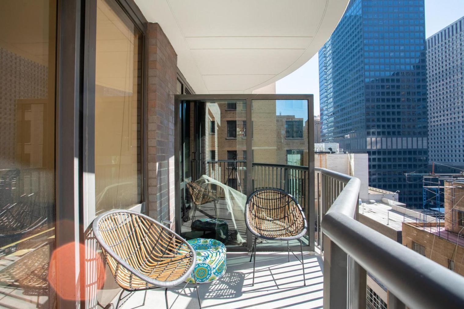 Midtown East 2br W Doorman Gym Nr Bloomingdales Nyc-1352 *