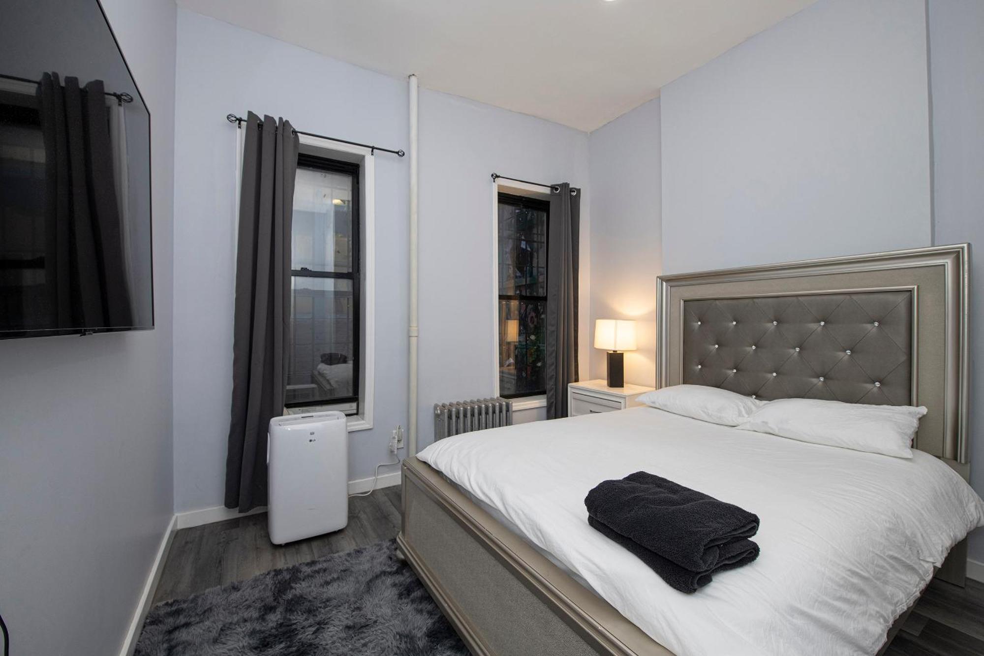 Spectacular Times Square 5 Bedroom Duplex Oasis Apartment
