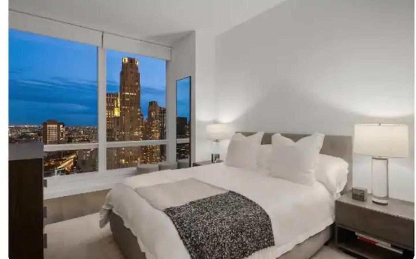 Stunning Views Of Manhattan Aparthotel New York