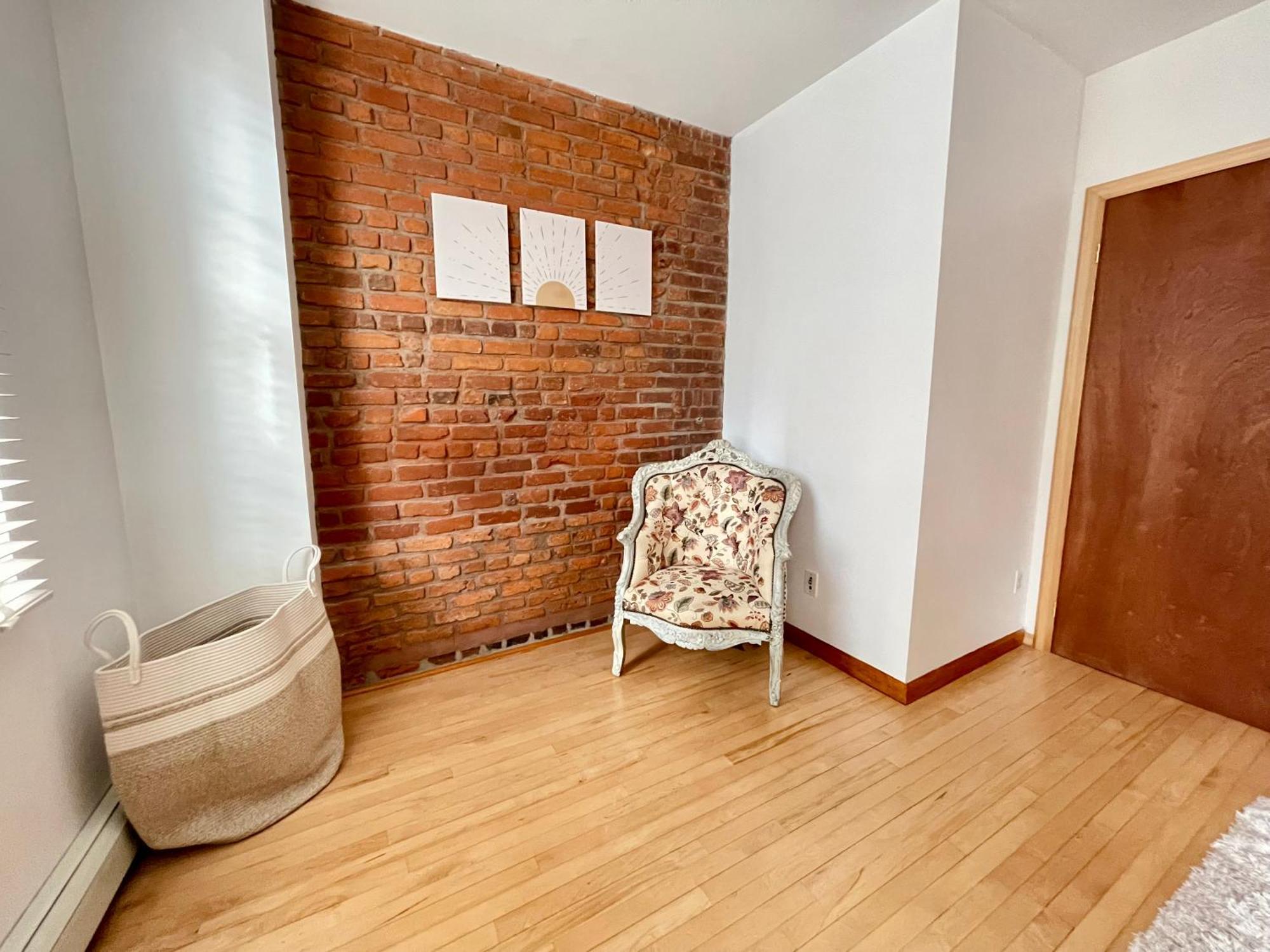 Gorgeous Soho Duplex Brownstone Apartment *