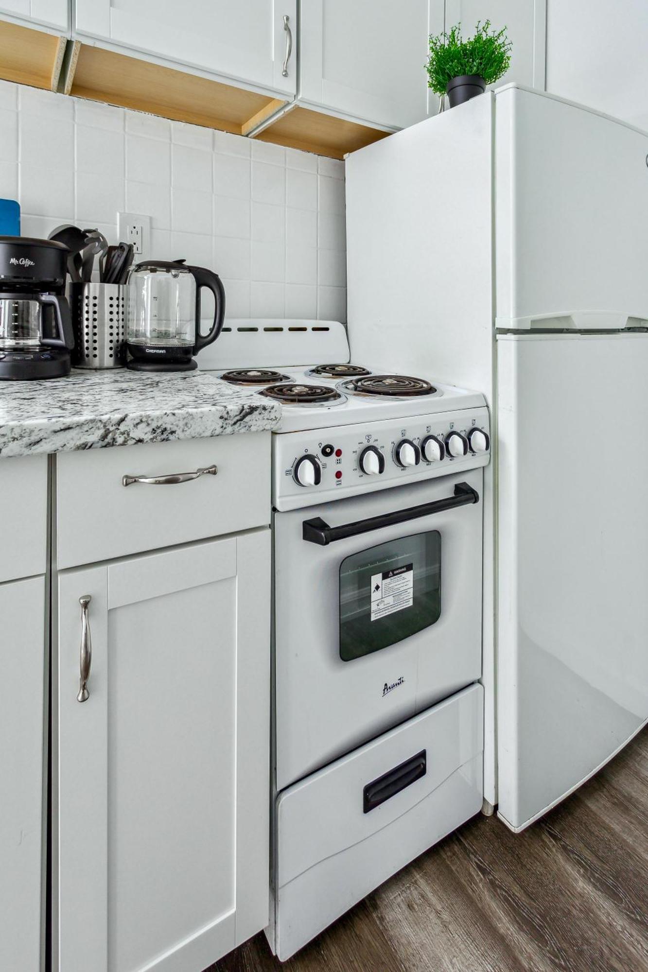 3 Bedroom Family In Hells Kitchen New York
