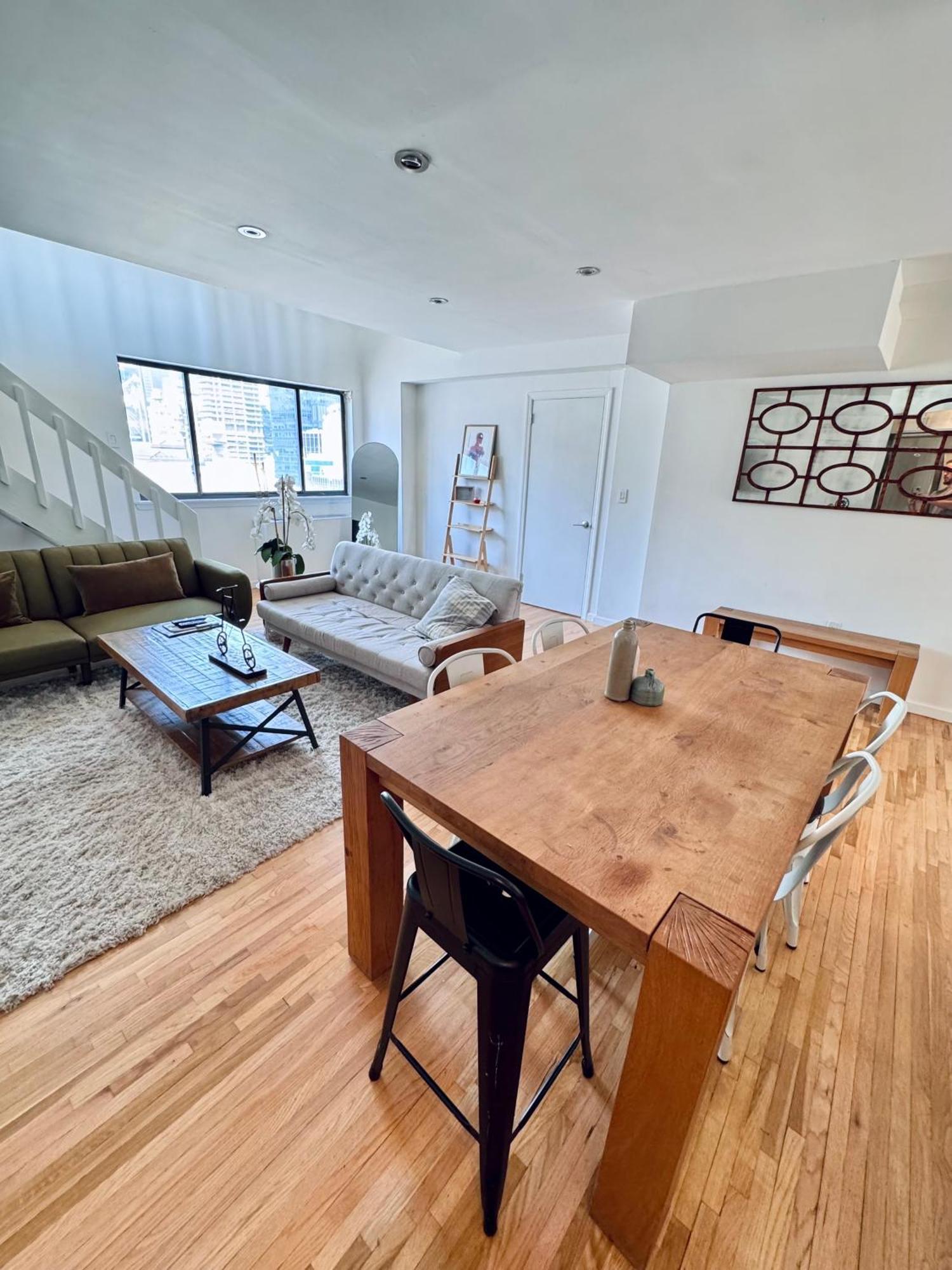Stylish Duplex Penthouse With Large Outdoor Space * New York