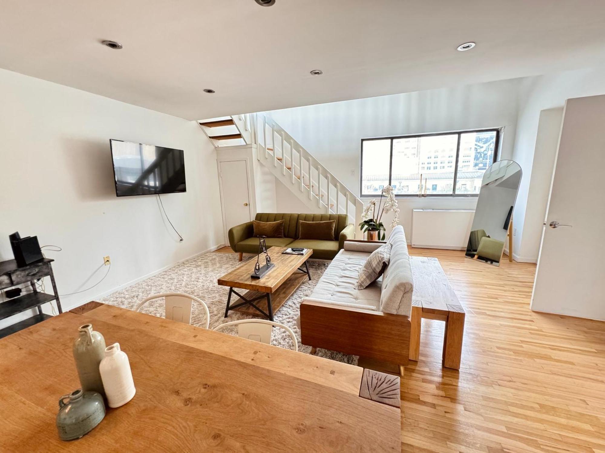 Stylish Duplex Penthouse With Large Outdoor Space Apartment