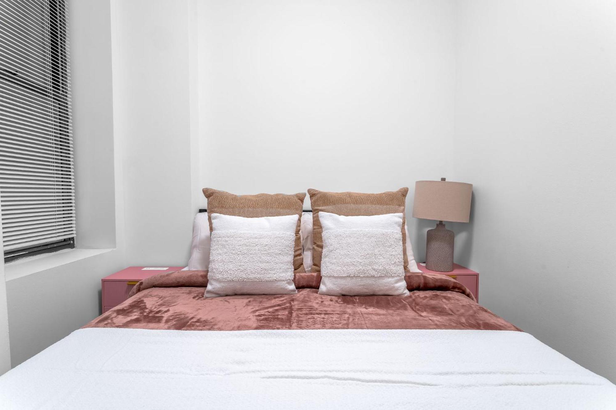 Apartment Elegant Chelsea With 3br 2ba Near The High Line New York