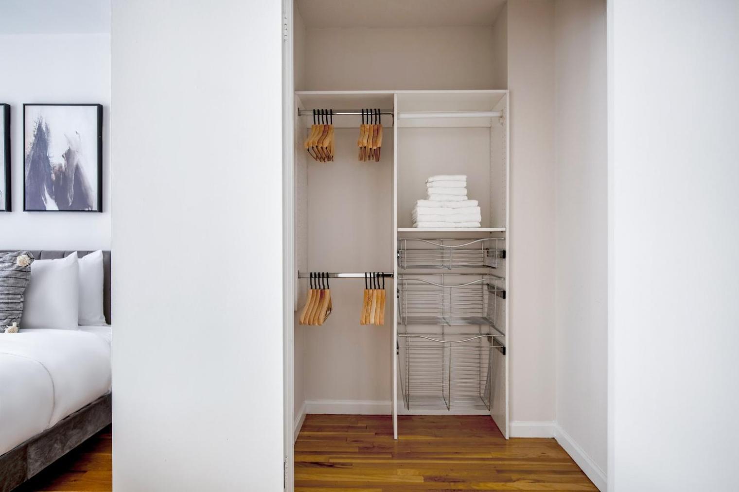 Chelsea 2br W Gym Doorman Nr High Line Nyc-1124 Apartment