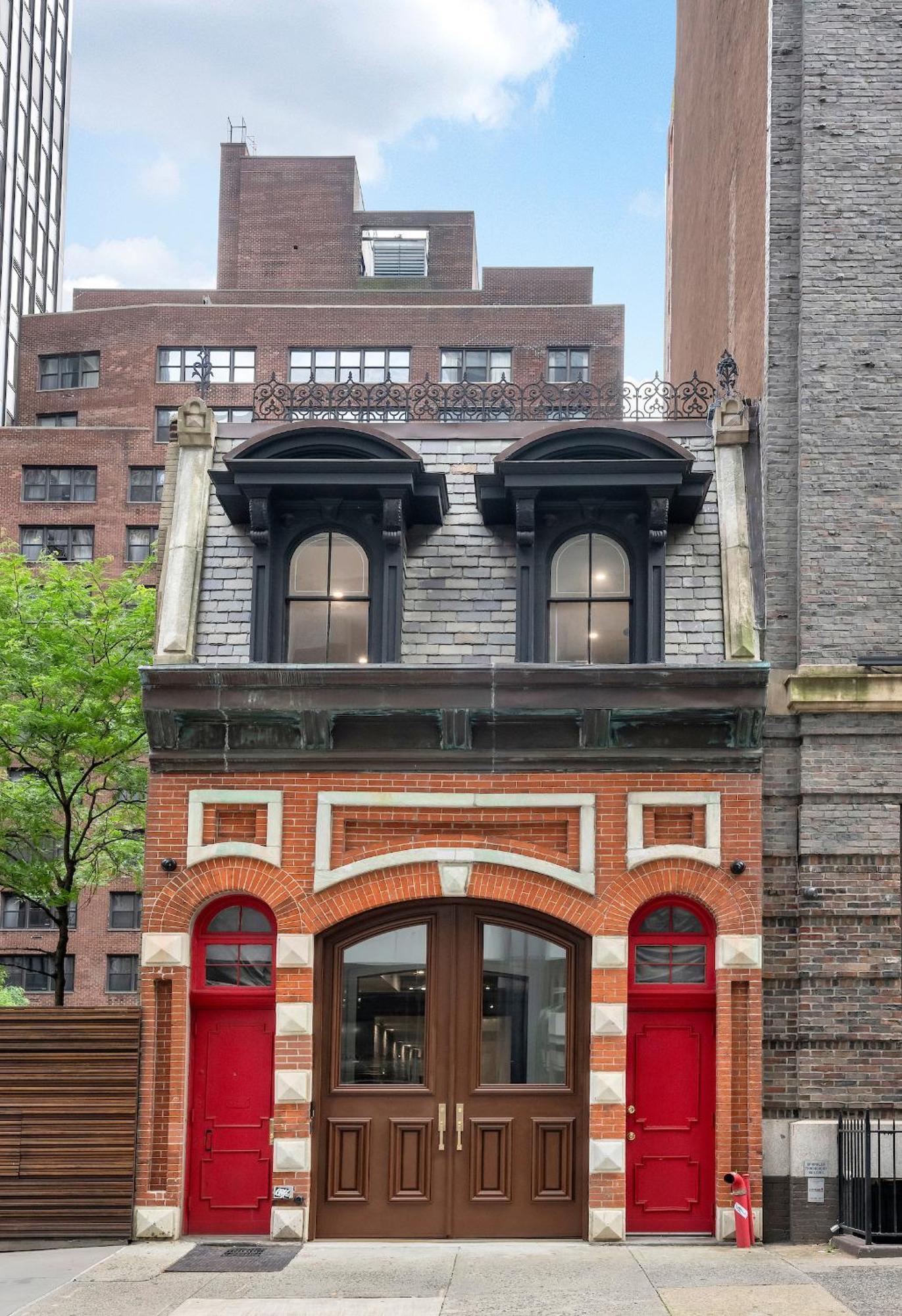 Landmarked Luxury Boutique & Maison Rouge Nyc