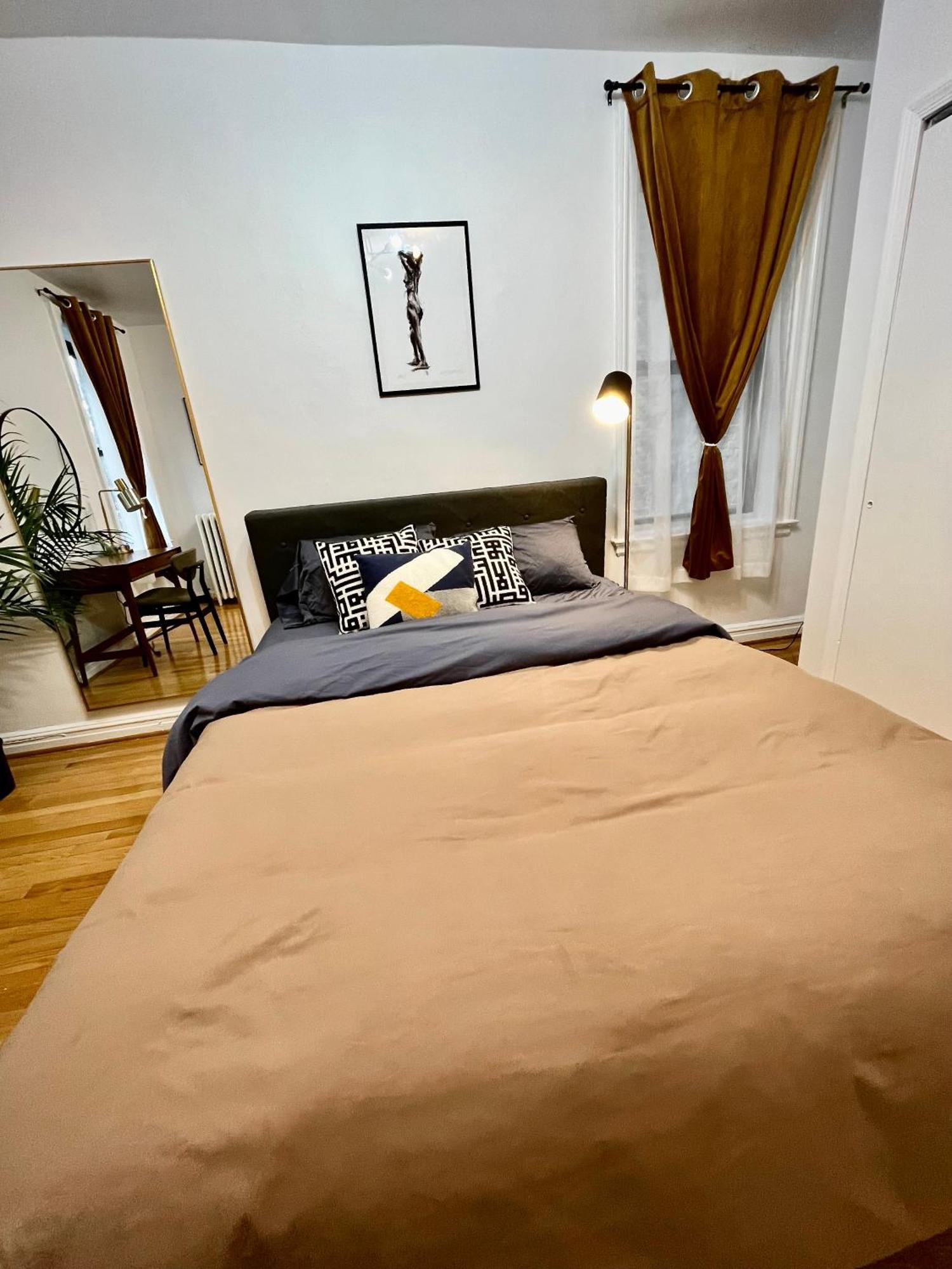 West Village Wonder Apartment *